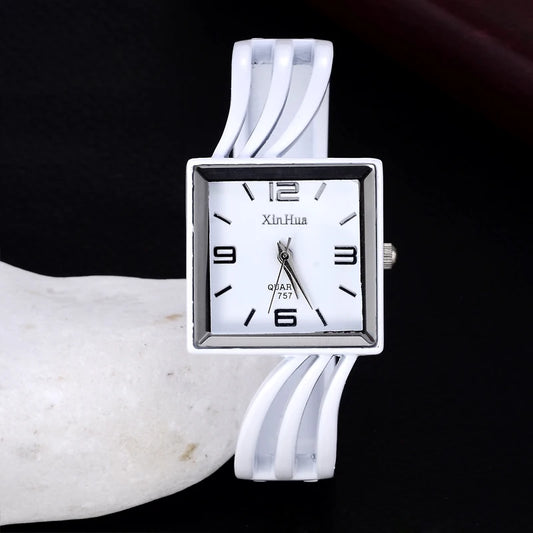 Montre Blanche avec Bracelet Ressort