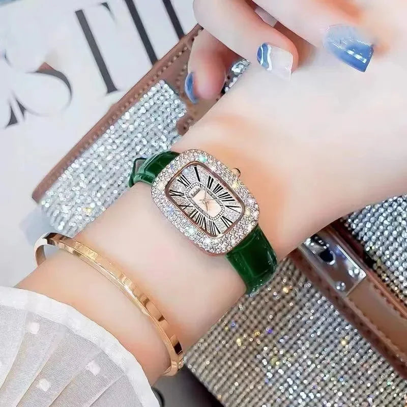 Montre Verte de Luxe avec Diamants