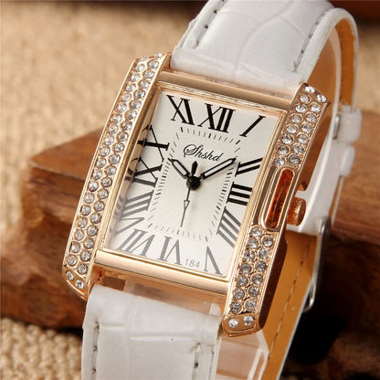 Montre Blanche Rectangulaire pour Femme avec Diamants